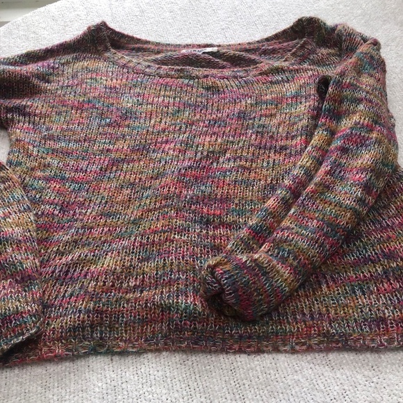 Knitted garage size medium sweater, multicoloured- soft and warm- slightly worn - Picture 1 of 6